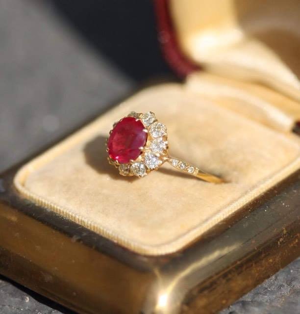 18k yellow gold natural Burmese ruby (heat only) and diamond ring size 7 sizable