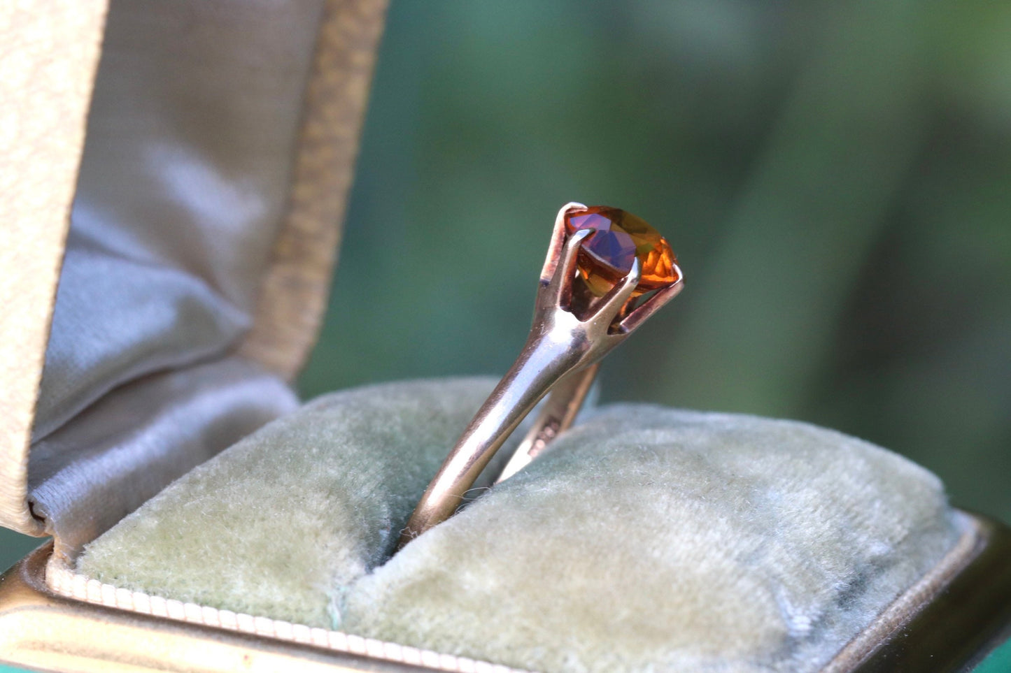 10 carat yellow gold citrine ring size 6 (sizable)