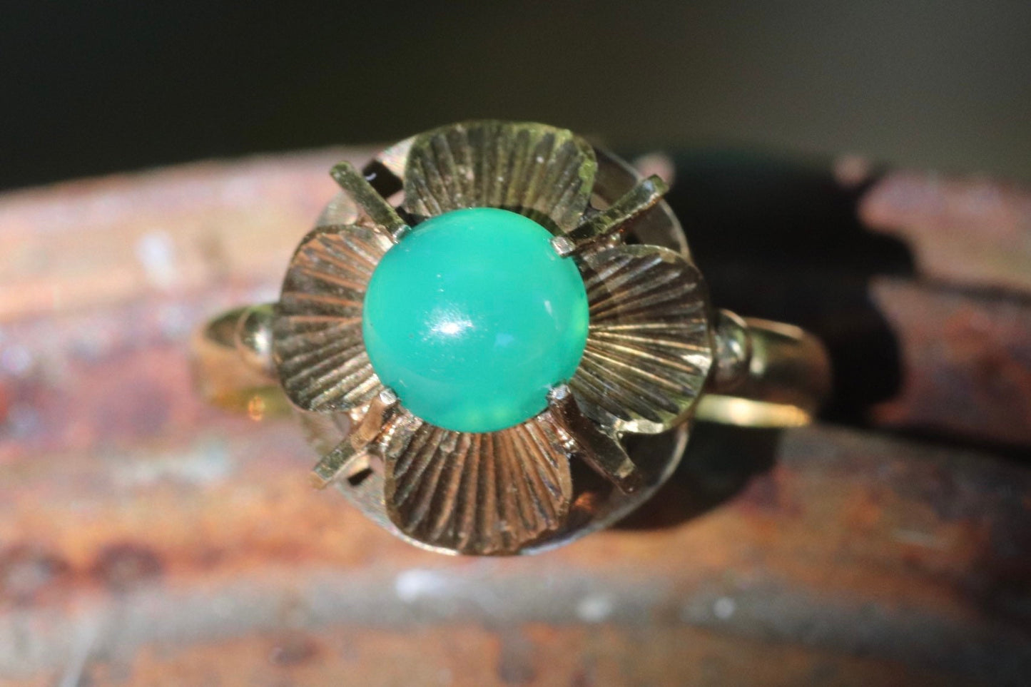 14k 1940s calcedony ring size 6 (sizable)