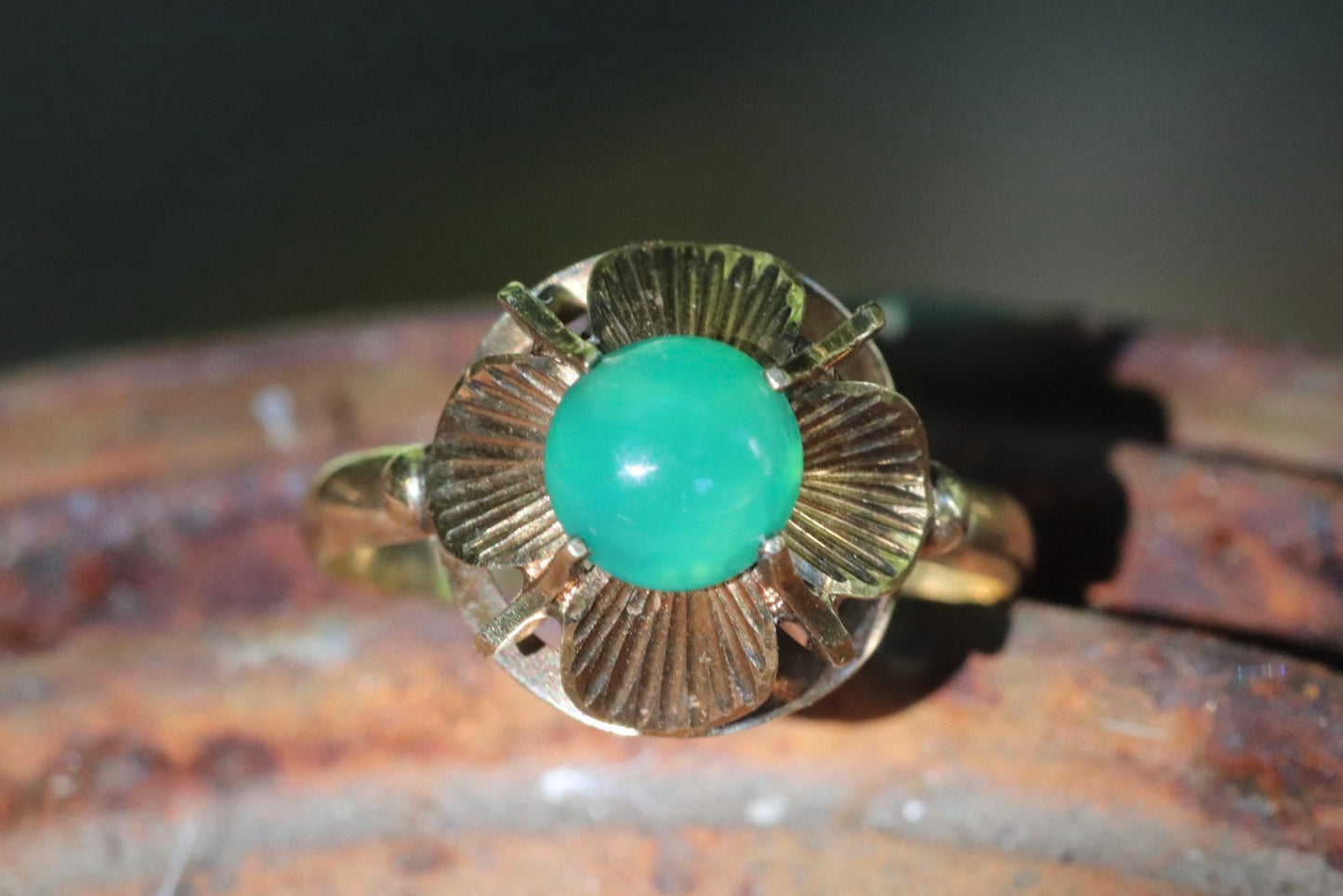 14k 1940s calcedony ring size 6 (sizable)