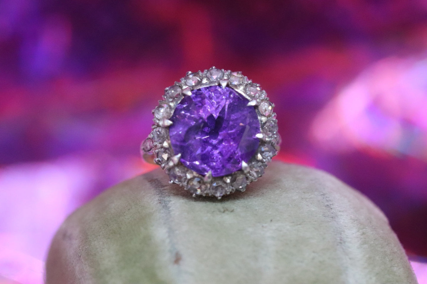 18k yellow and silver topped amethyst and rose cut diamond ring size 5.5