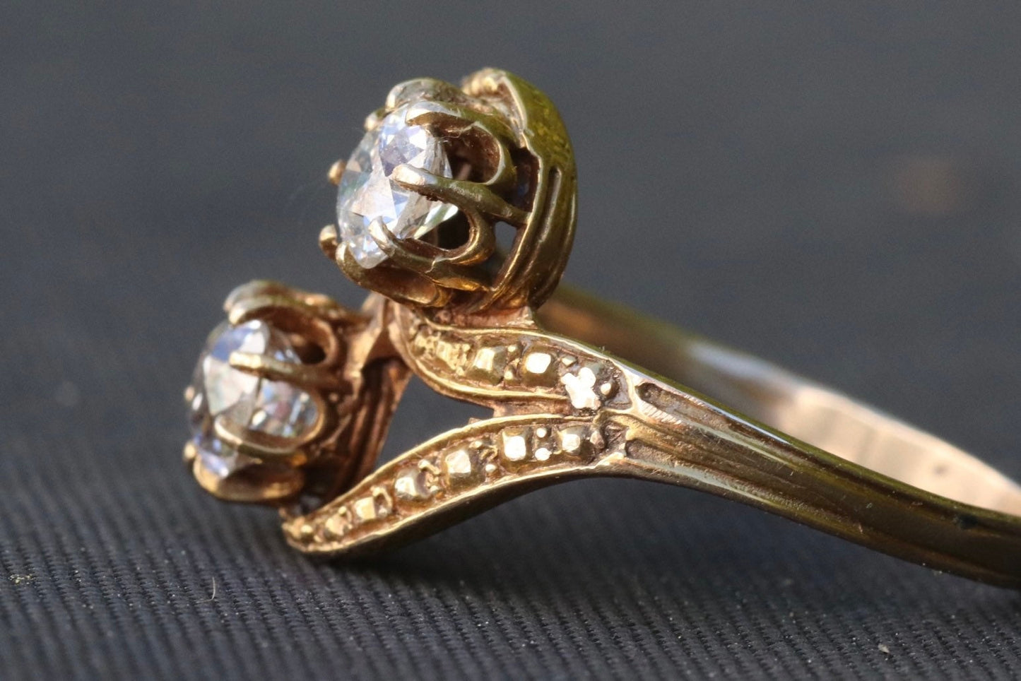 1.1 ctw old mine cut diamond toi et moi ring set in 14k yellow gold size 7 (sizable)