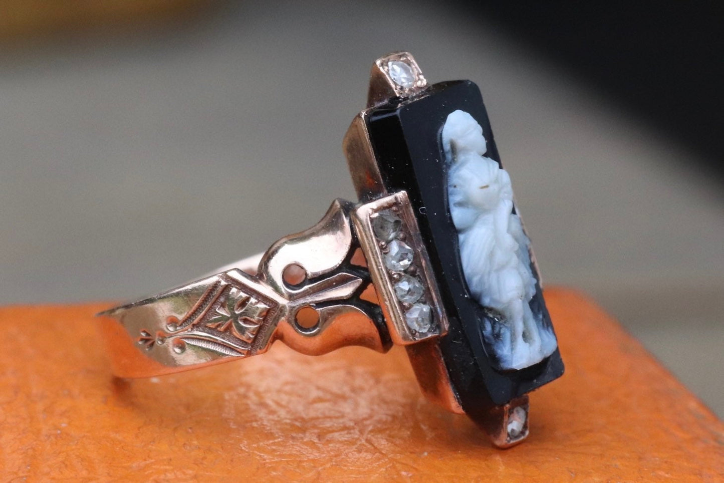 Antique Victorian 1880 14k Rose Gold Hand Engraved Agate Cameo Ring rose cut diamonds size 3.5