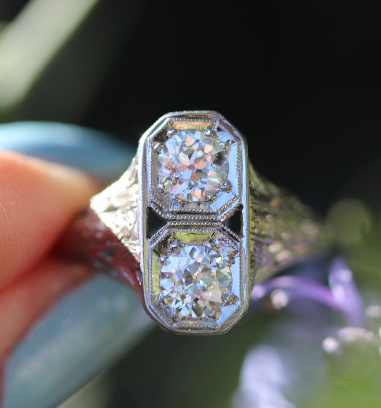 BELAIS 18k Art Deco toi et moi diamond ring size 7.25 (sizable)