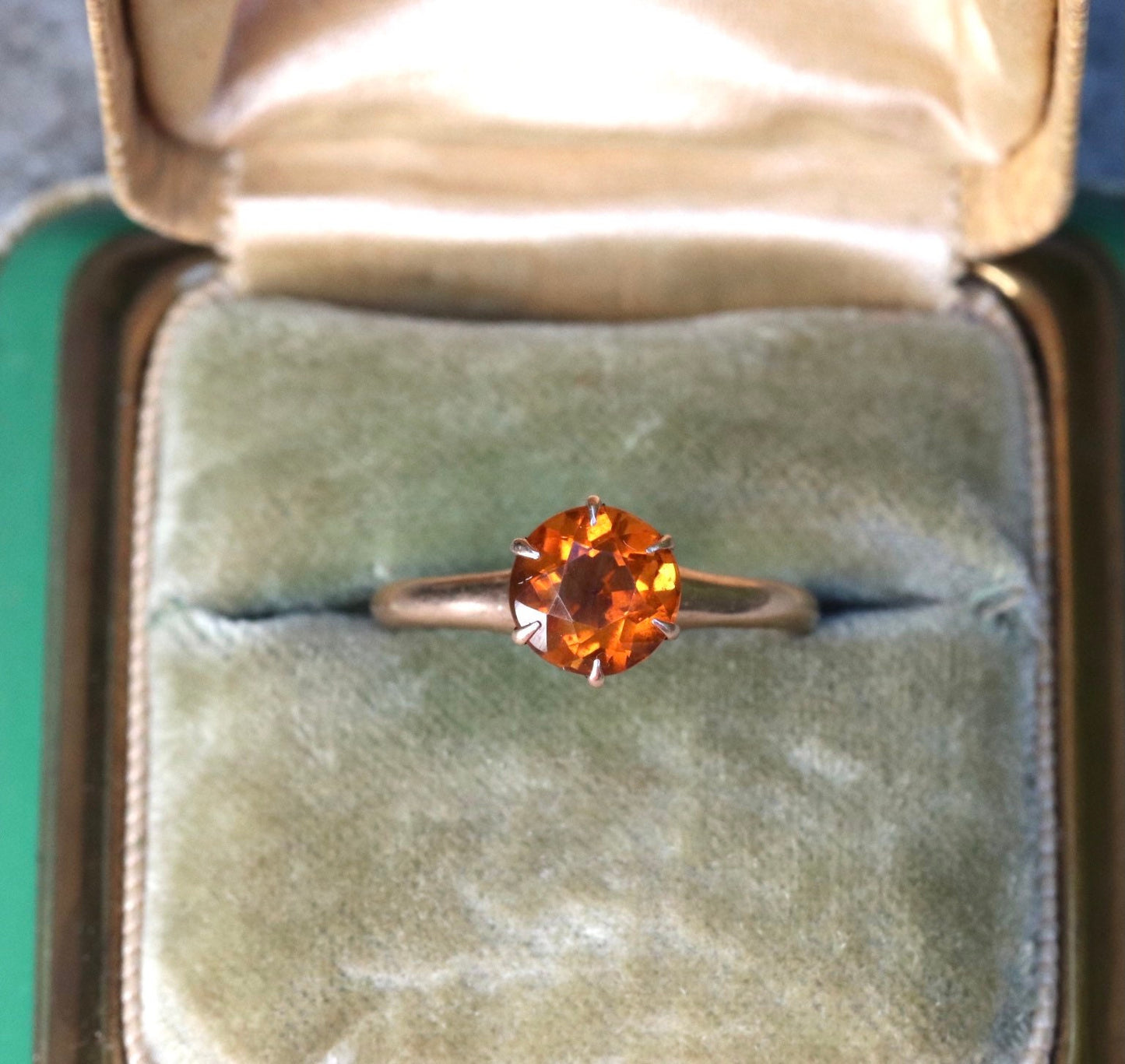 10 carat yellow gold citrine ring size 6 (sizable)