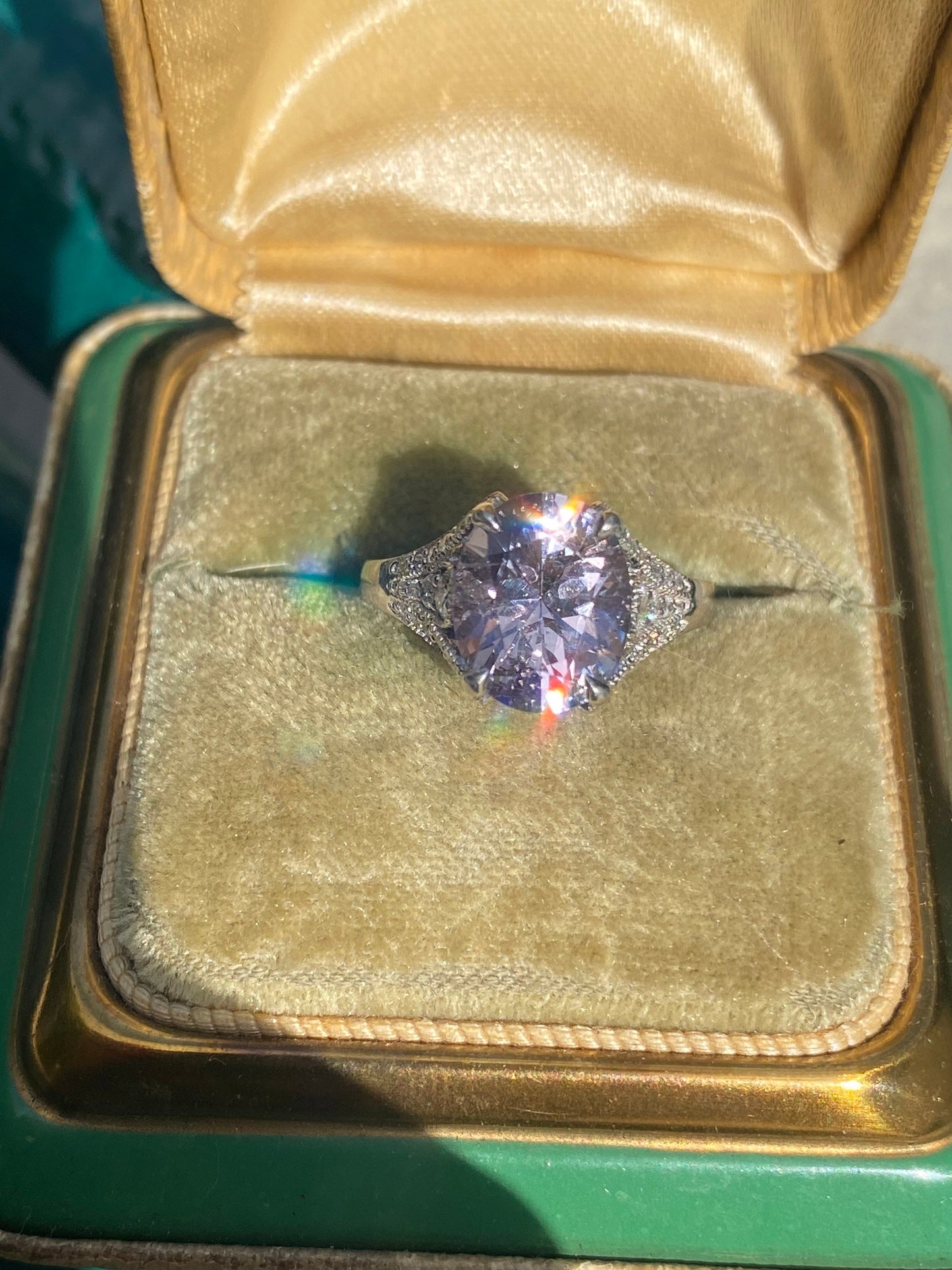 Custom made lavender spinel and 14 karat white gold and diamonds size 6 sizable