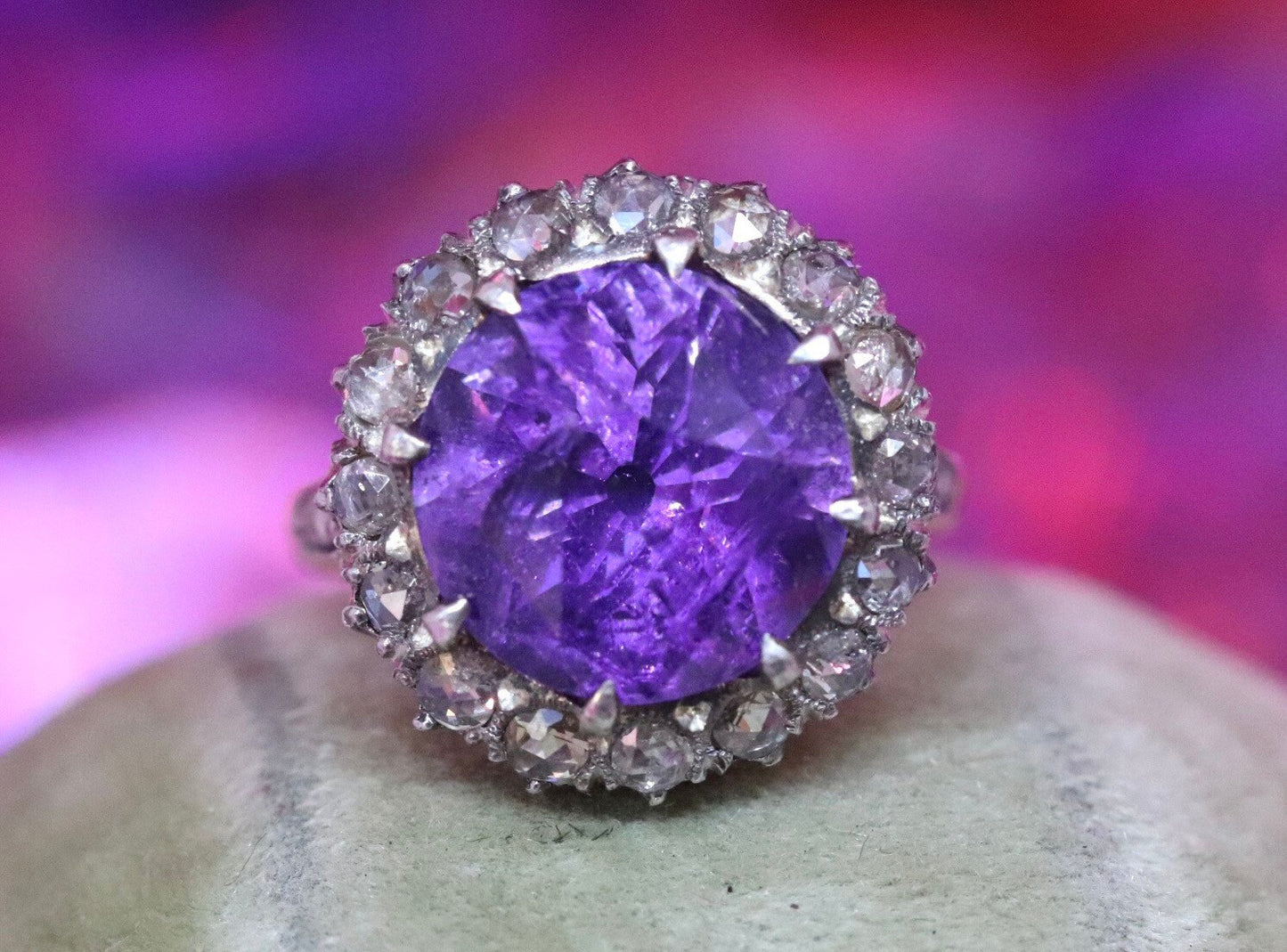 18k yellow and silver topped amethyst and rose cut diamond ring size 5.5
